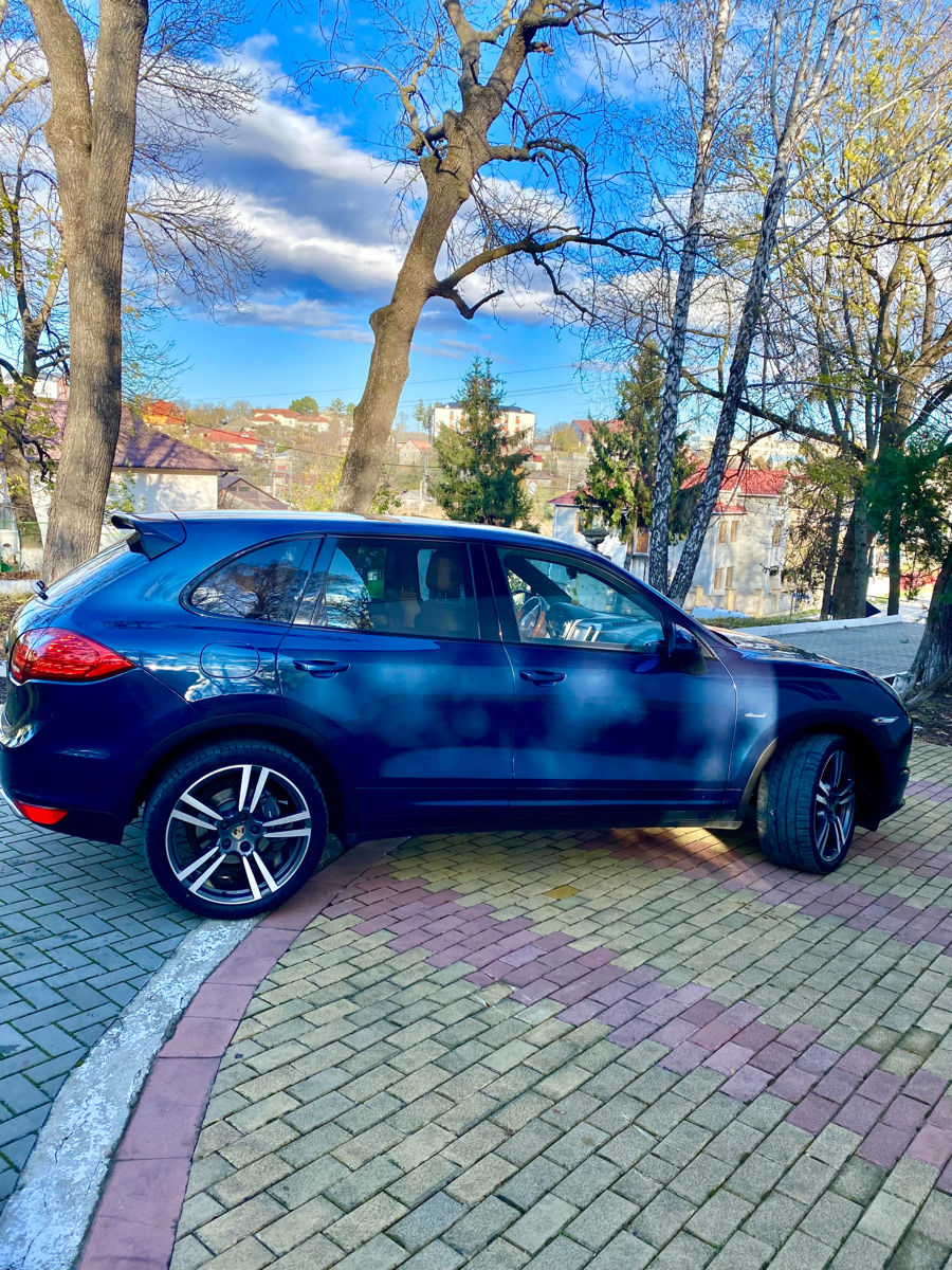 Porsche Cayenne foto 6