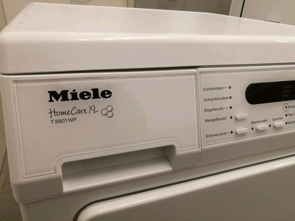 Miele Wäschetrockner T 8801 Wp Homecare Xl Vind masina de uscat haine miele home care xl t 8801 wp,pe baza de