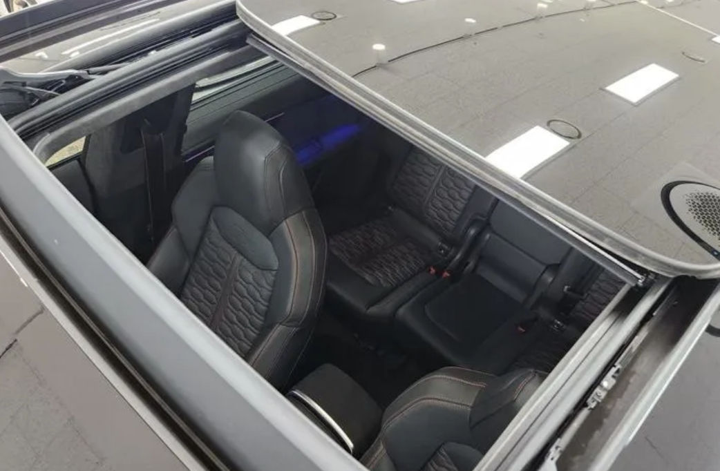 Audi Q8 фото 16