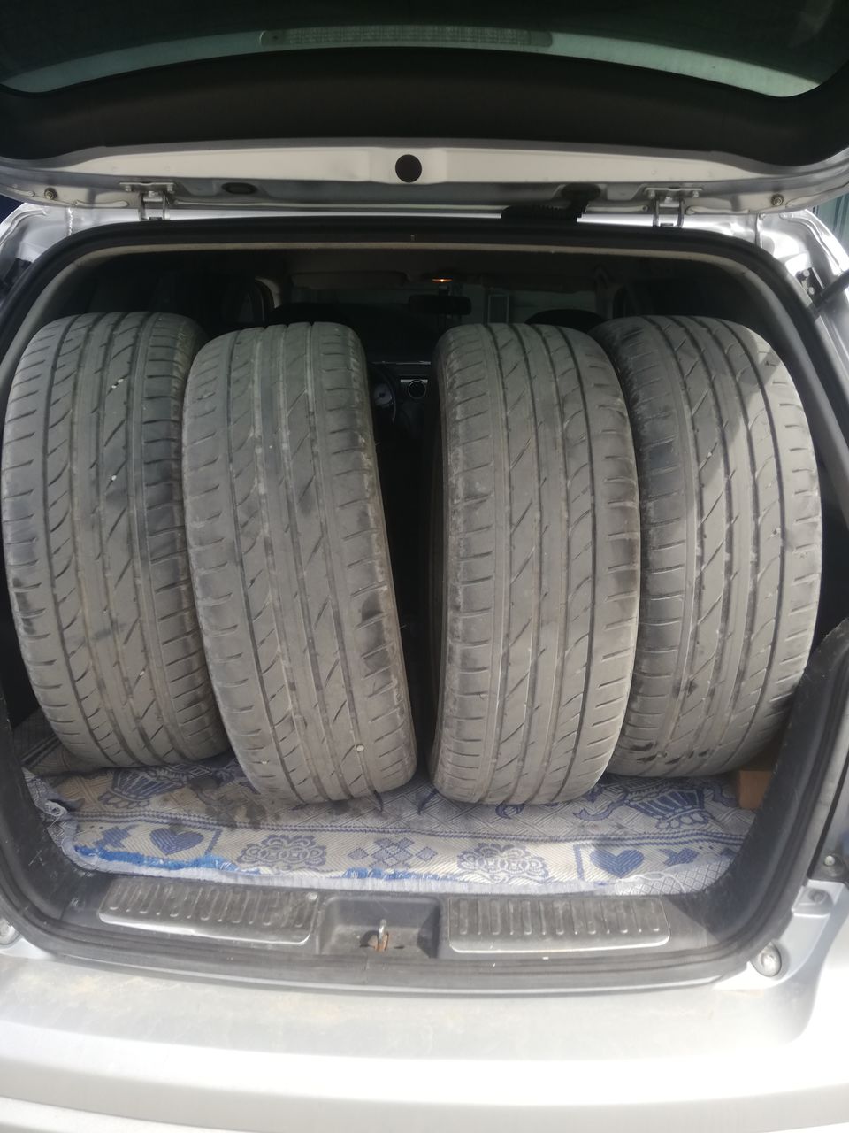 Шины 215 55 R17 Лето