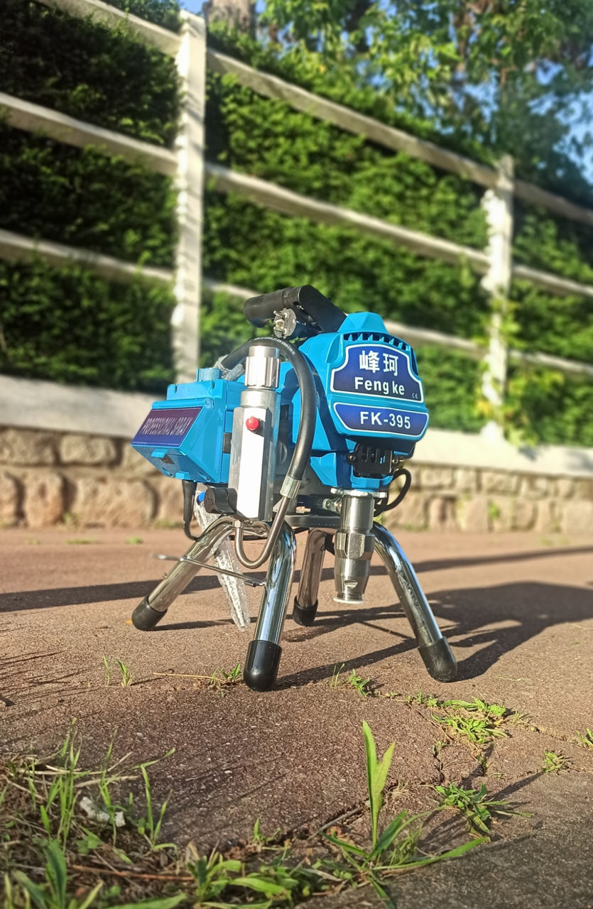 Аппарат безвоздушной покраски FengKe 395/ аналог Graco 390./Aparat pentru vopsire fără aer. foto 0