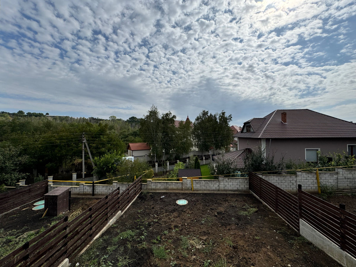 Vînd duplex Ialoveni sector Moldova foto 10