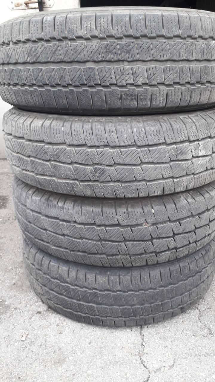 R15 195/70 C