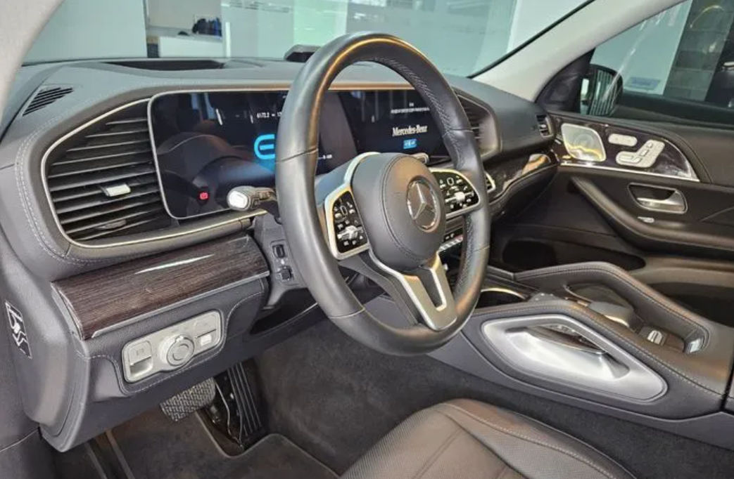 Mercedes GLE foto 6