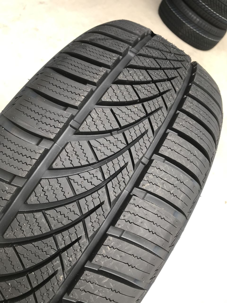 215/55 R16 Platin RP100 Allseason (4seasons) M+S/ Доставка, livrare toata Moldova foto 3