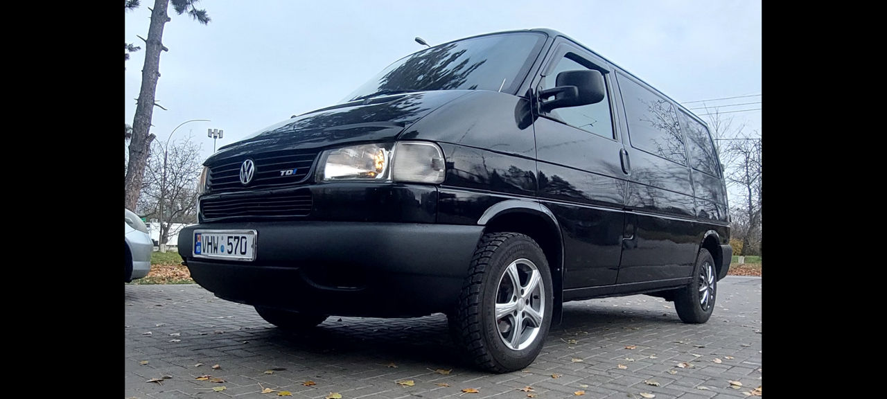 Volkswagen Transporter foto 1