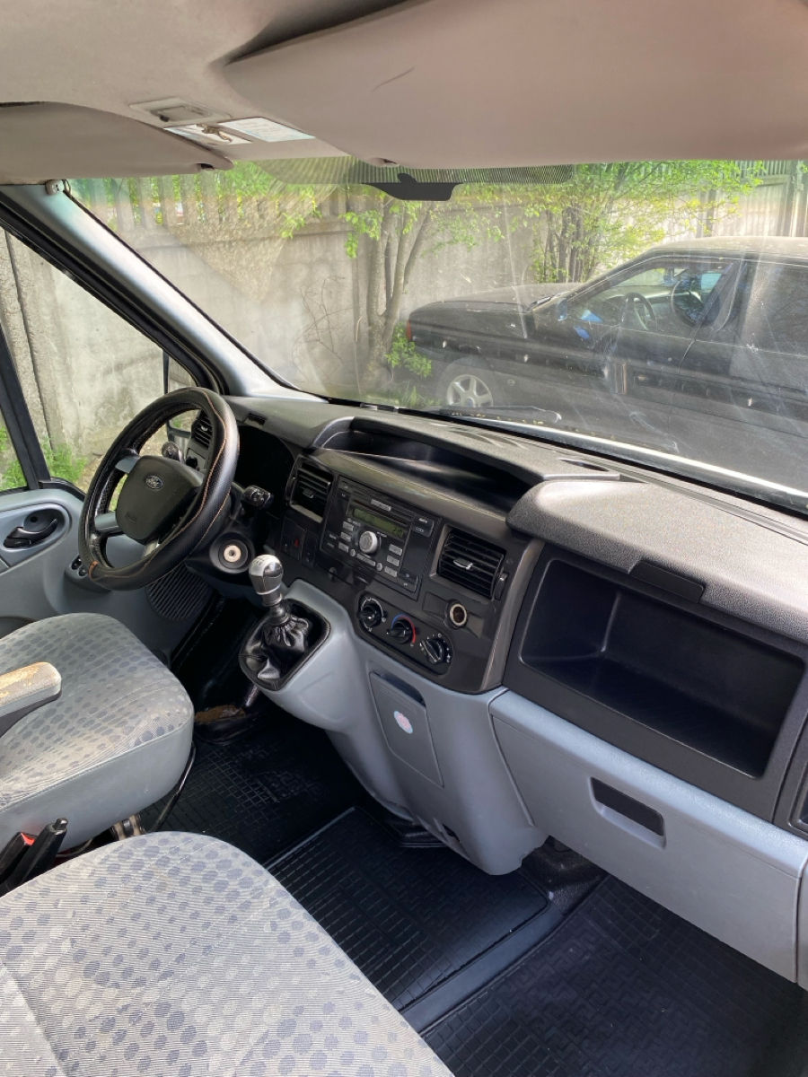 Ford Ford Transit 
 фото 6