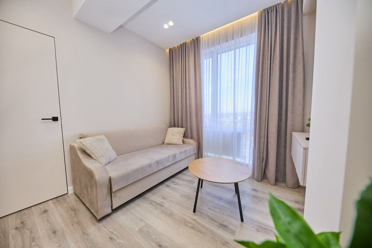 Apartament cu 2 camere, 63 m², Centru, Chișinău foto 2