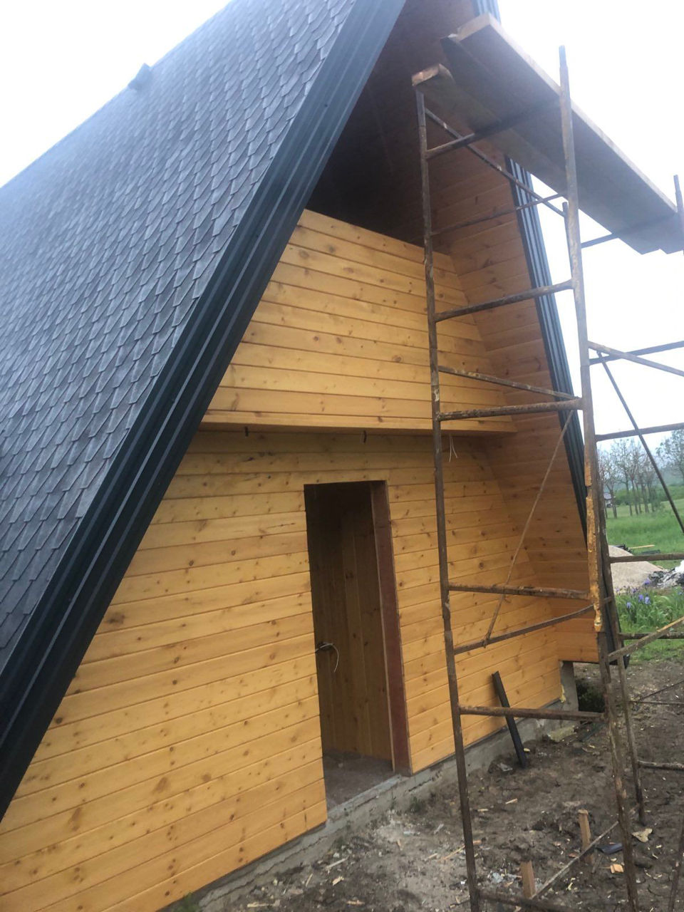 Сase din lemn.Construim la comanda case, terase, foisoare, acoperisuri. foto 6