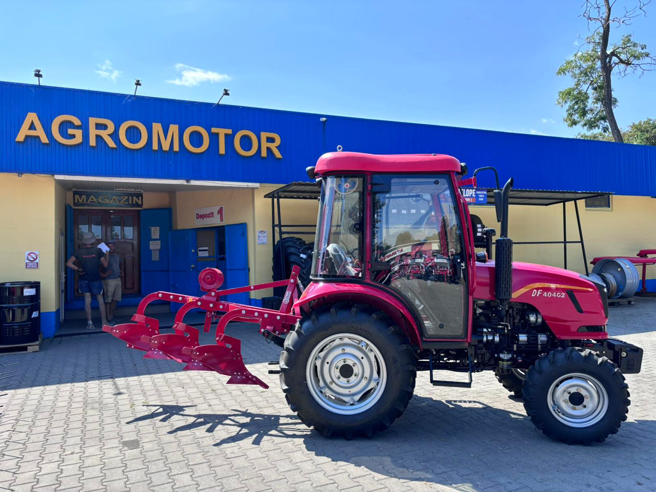 Tractor Dong Feng 404 G2 ( 40 CP ) Model nou foto 6