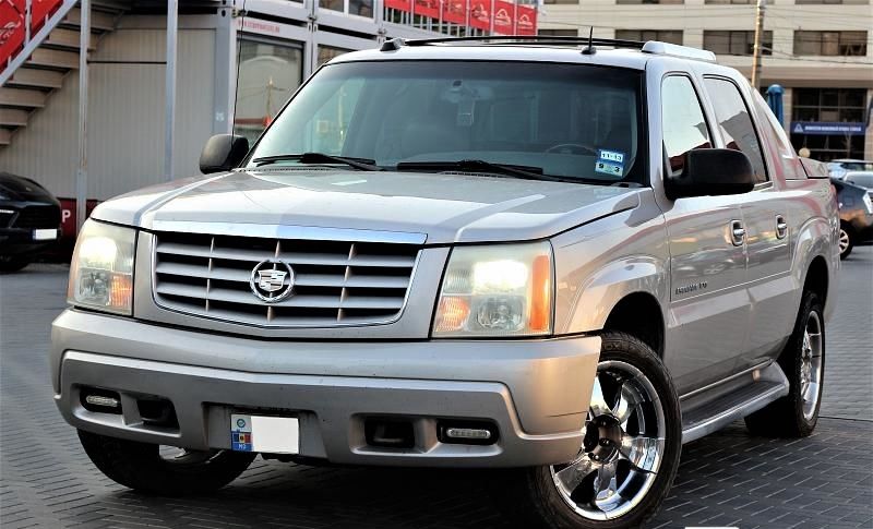 Cadillac Escalade foto 0