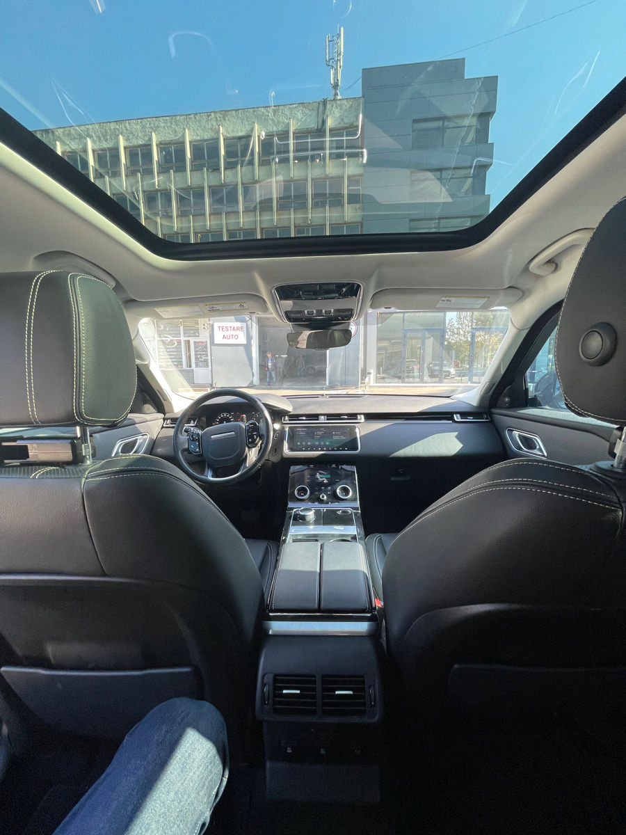 Land Rover Range Rover Velar an. 2018 cu rulaj 70000 km, Benzină, 35000