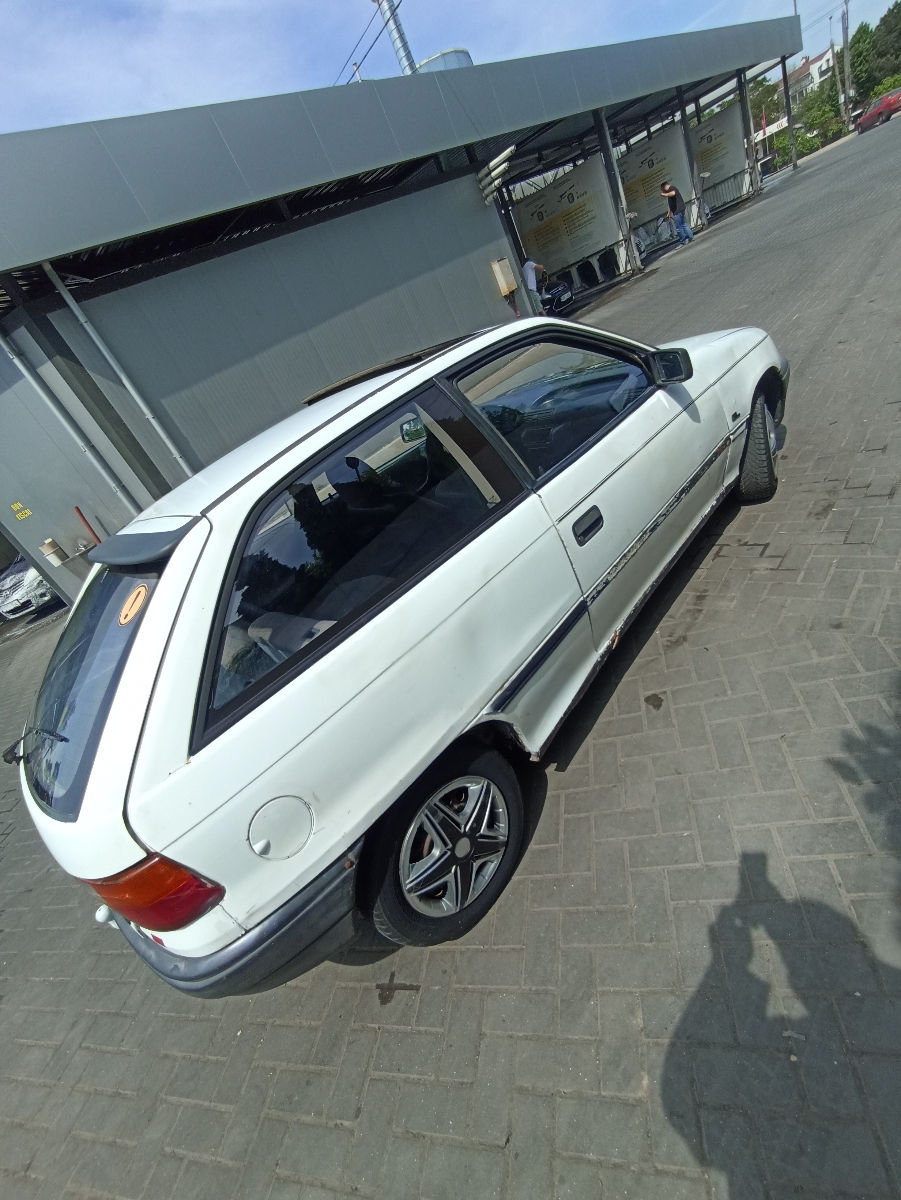 Opel astra f foto 3