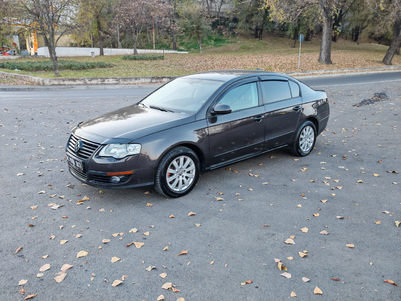Volkswagen Passat фото 0