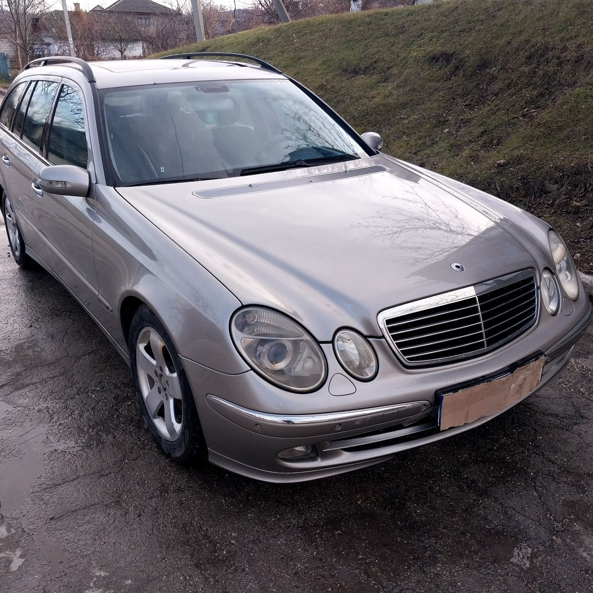 Mercedes E-Class foto 4