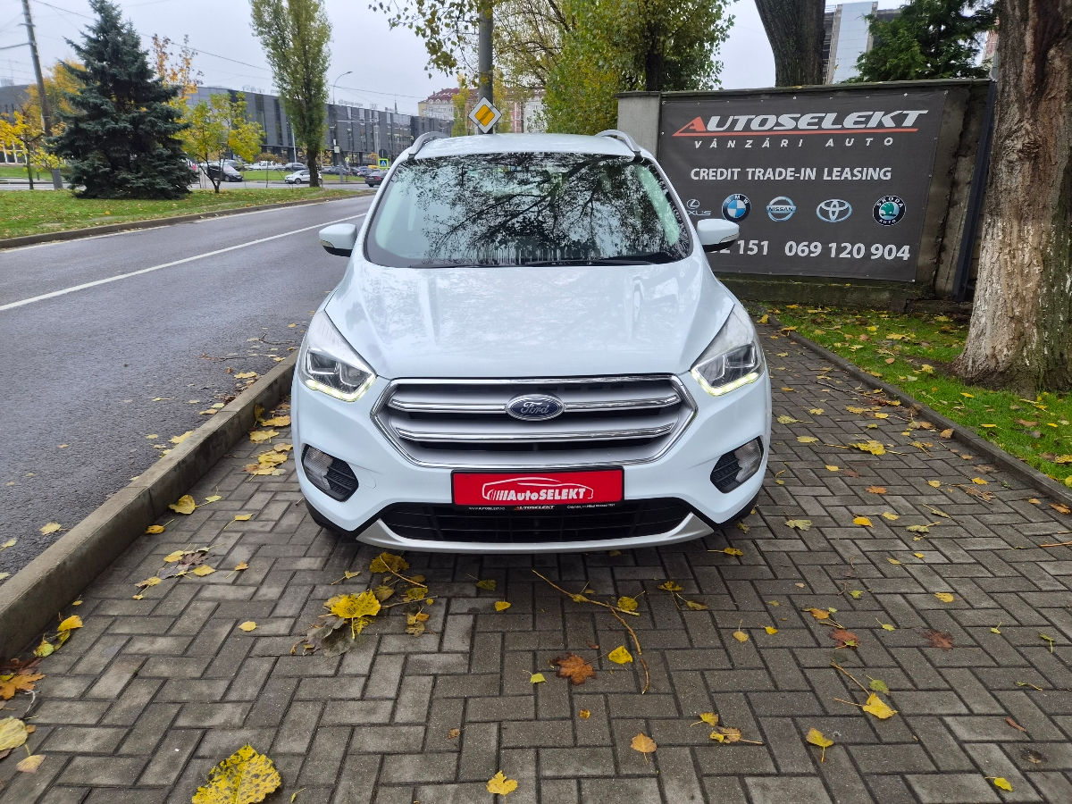 Ford Kuga 2018 photo 2