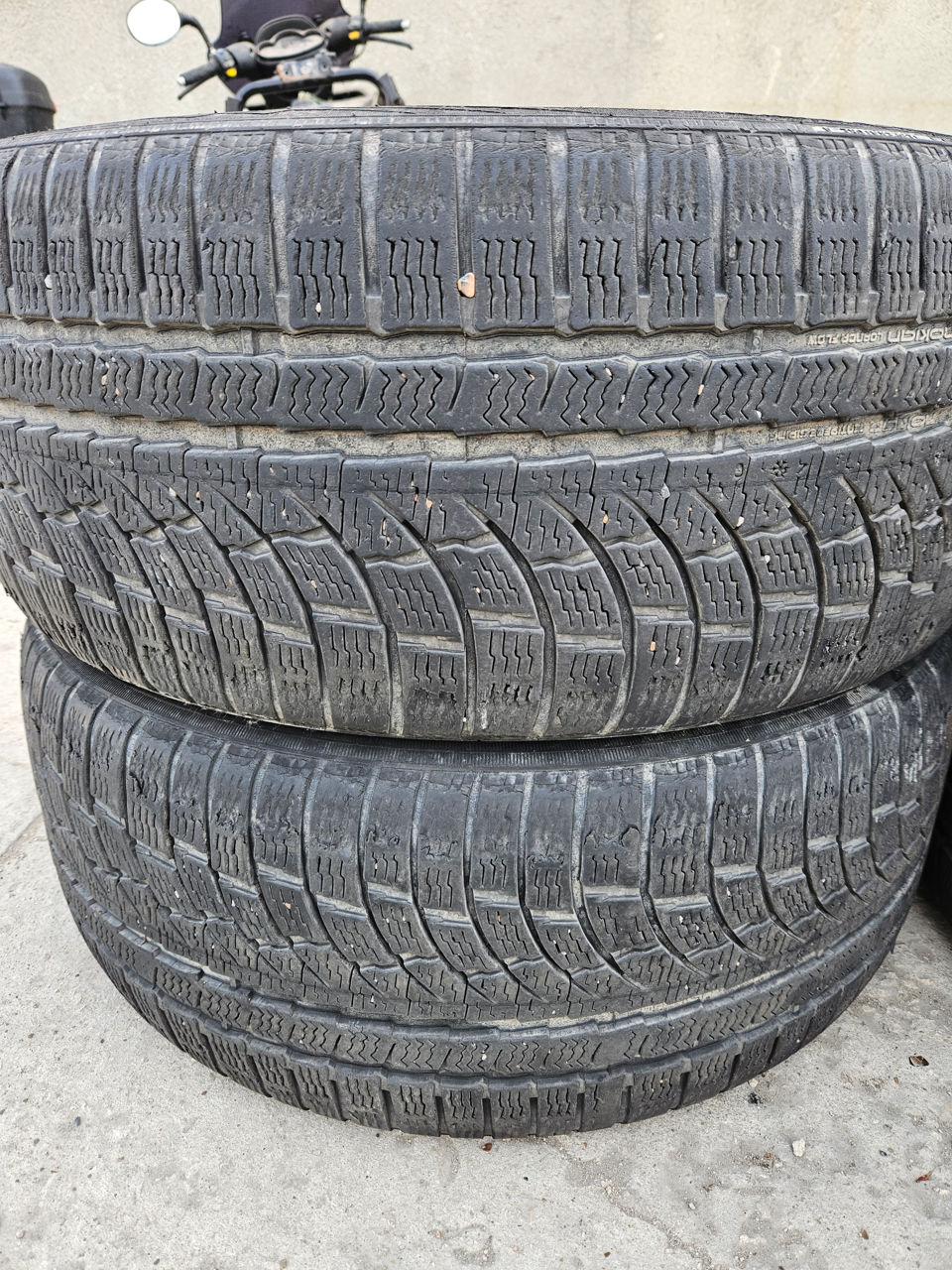 275/35/R20 + 245/40/R20