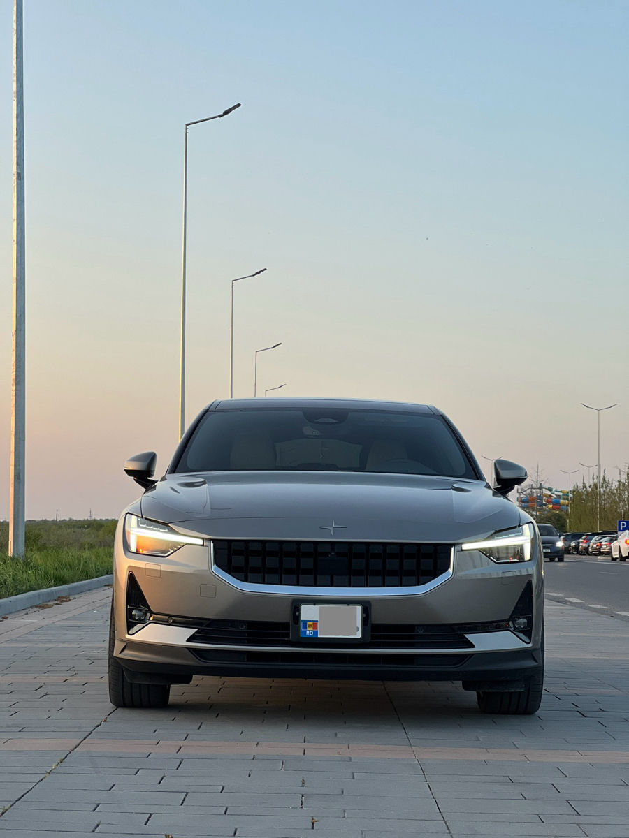 Polestar 2 foto 0