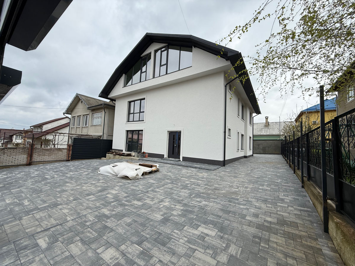 Квартира на продажу со сниженной ценой в Pole ciudes