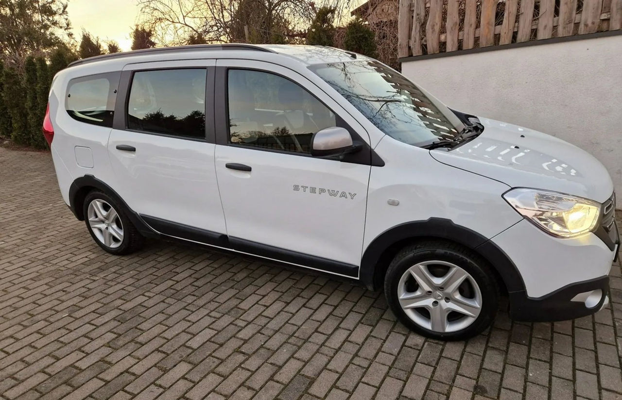 Dacia Lodgy фото 2