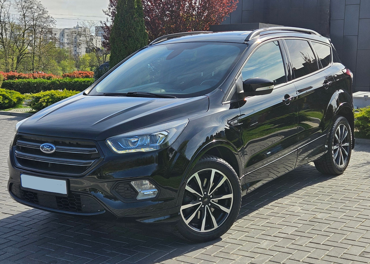 Ford Kuga foto 0