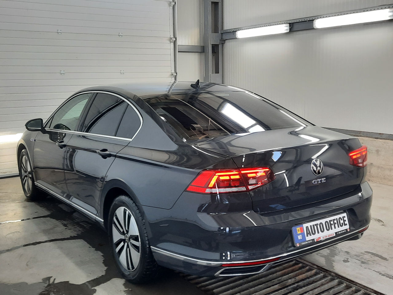 Volkswagen Passat foto 4