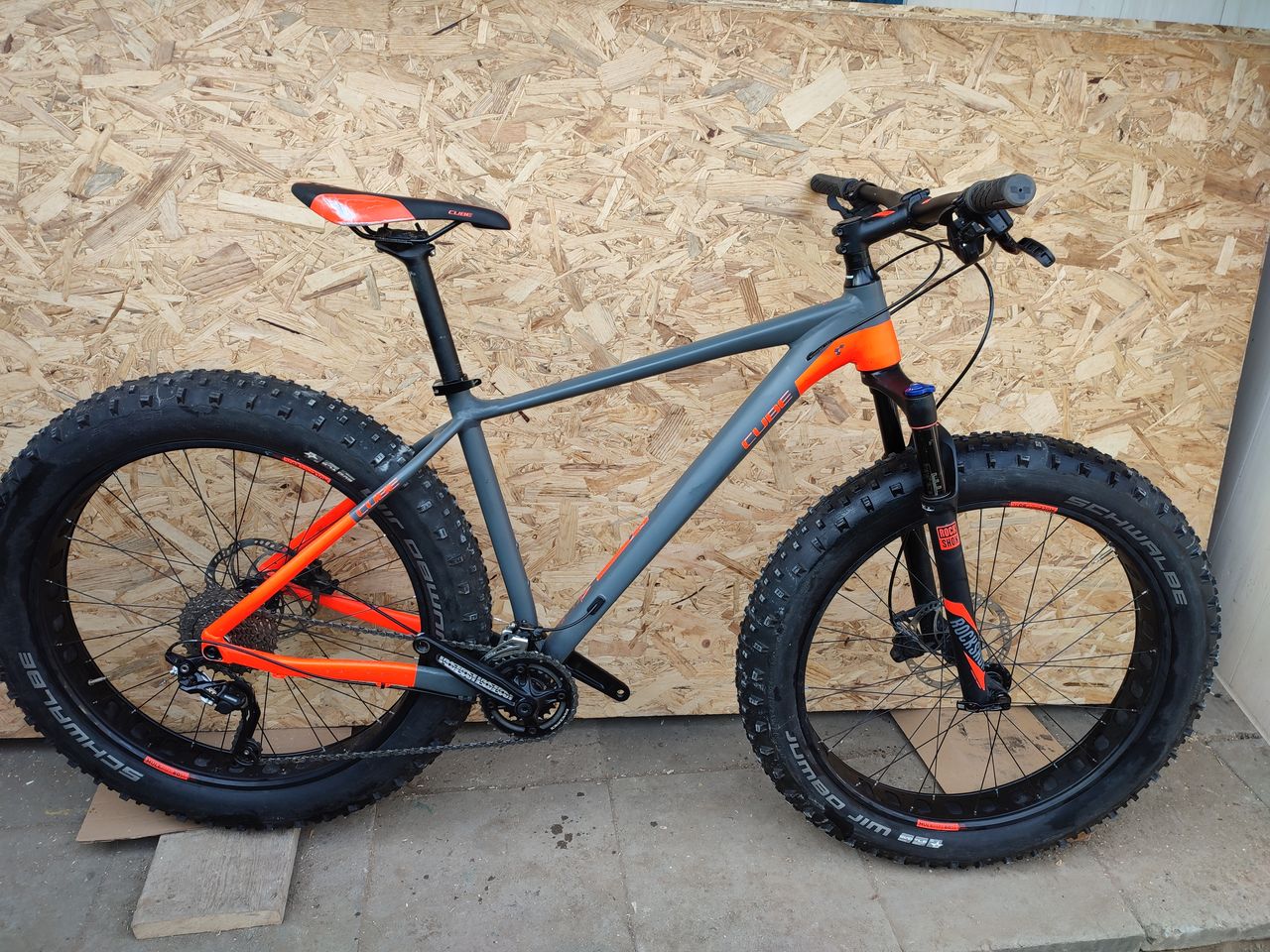 cube fat bike