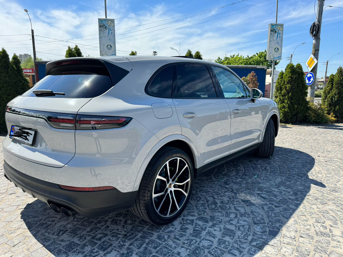 Porsche Cayenne foto 3