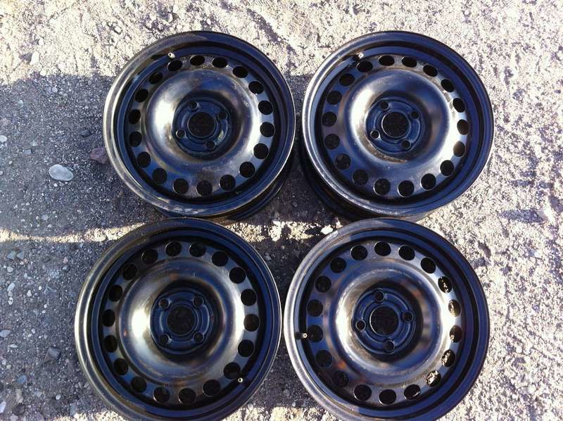 Стальные диски Nissan Micra, Renault Clio, Toyota Yaris, Honda Jazz ...