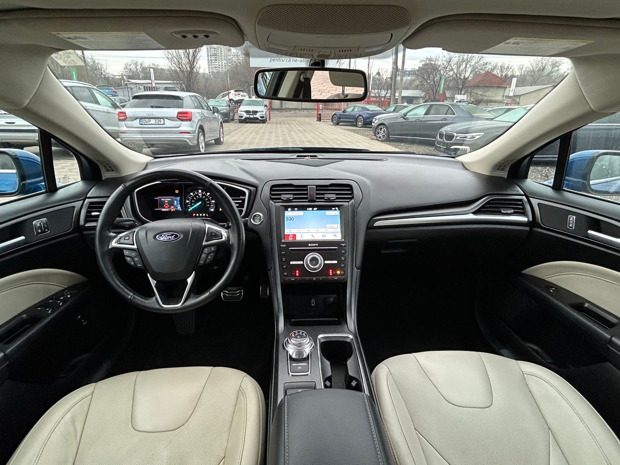 Ford Fusion foto 8