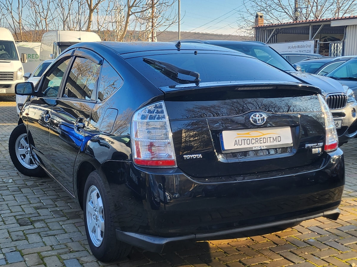 Toyota Prius foto 10