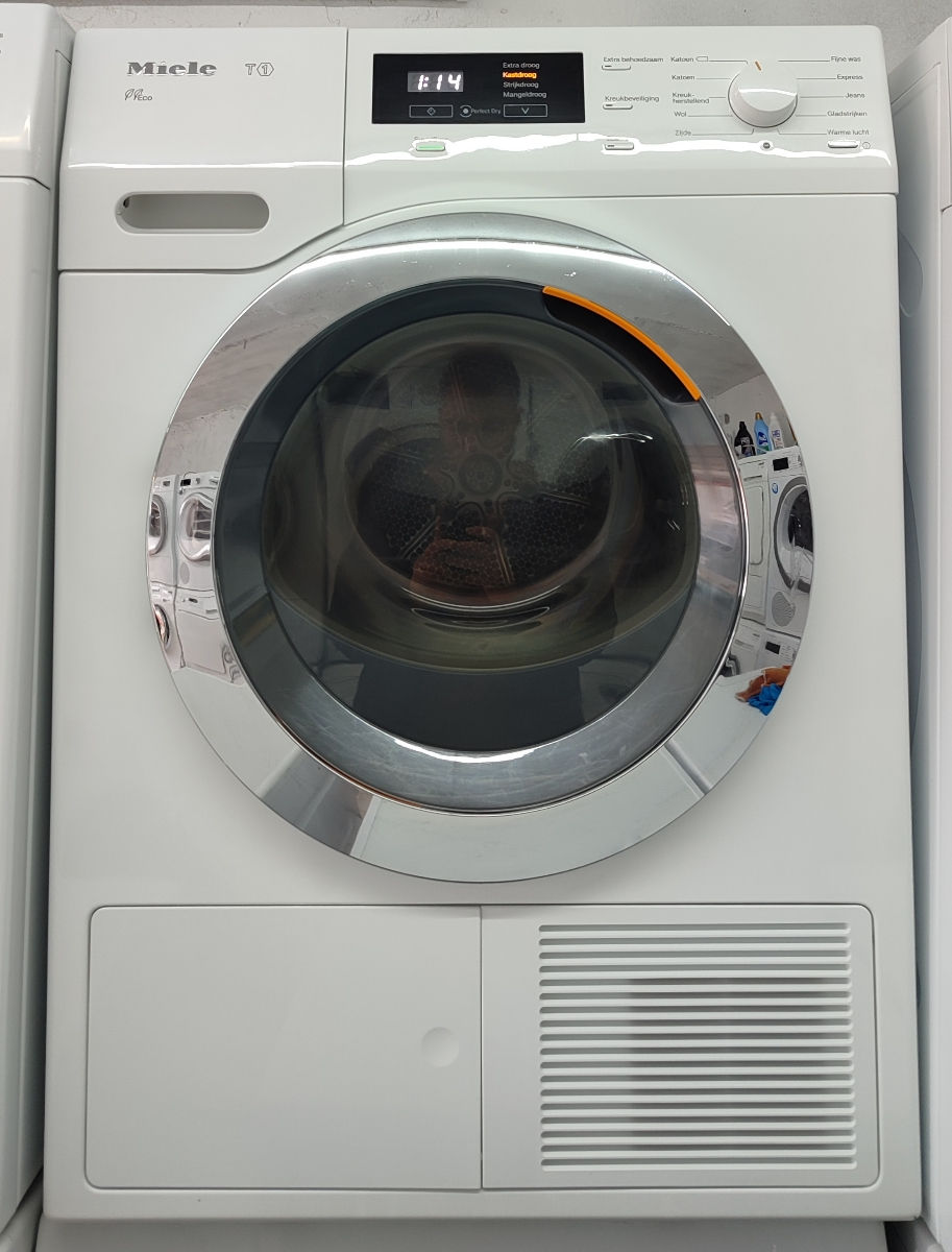 Сушильная машина Miele T1 фото 1