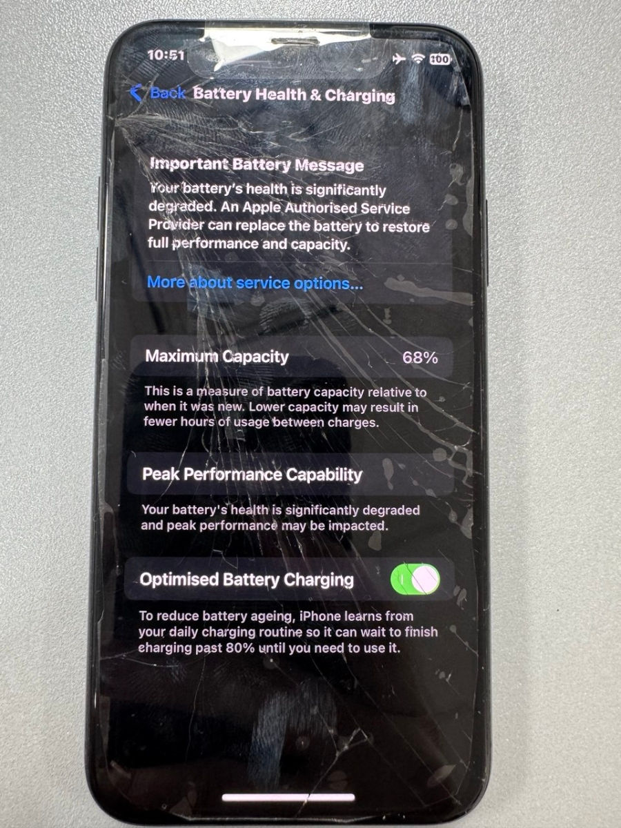 iPhone X 64 GB Orange  foto 4