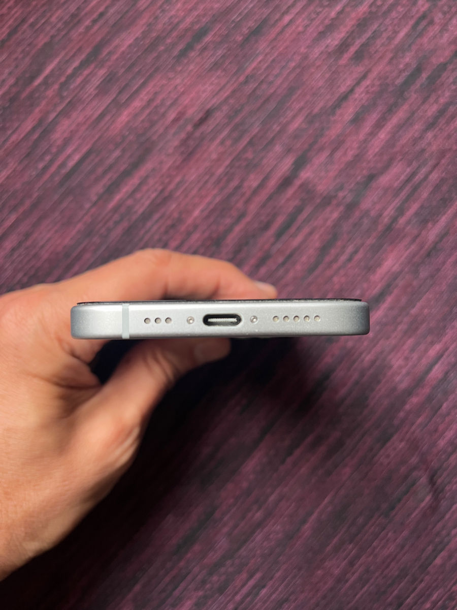 Смартфон Apple iPhone 15 - 128GB - Blue - NanoSIM/e-sim фото 3