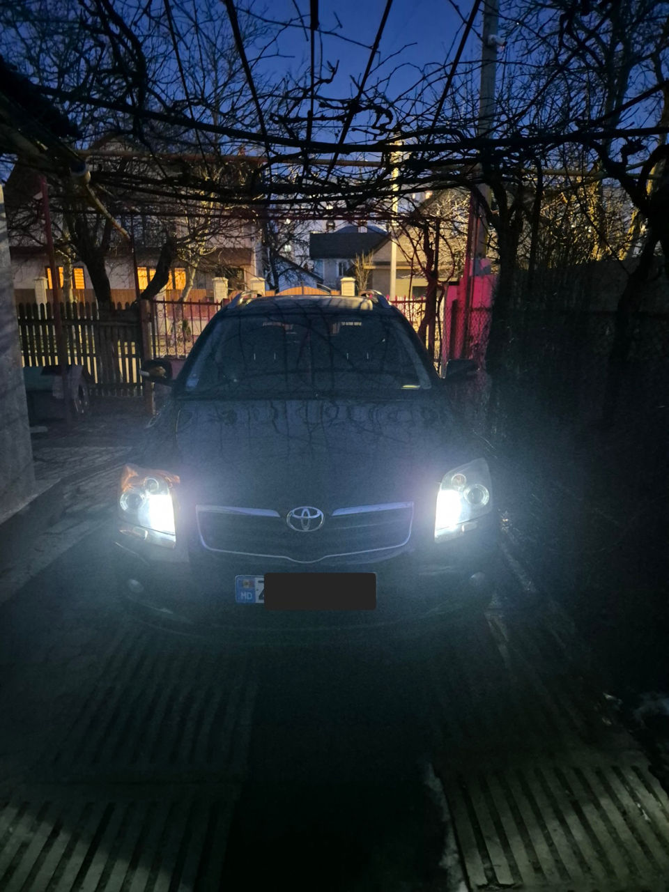 Toyota Avensis foto 3