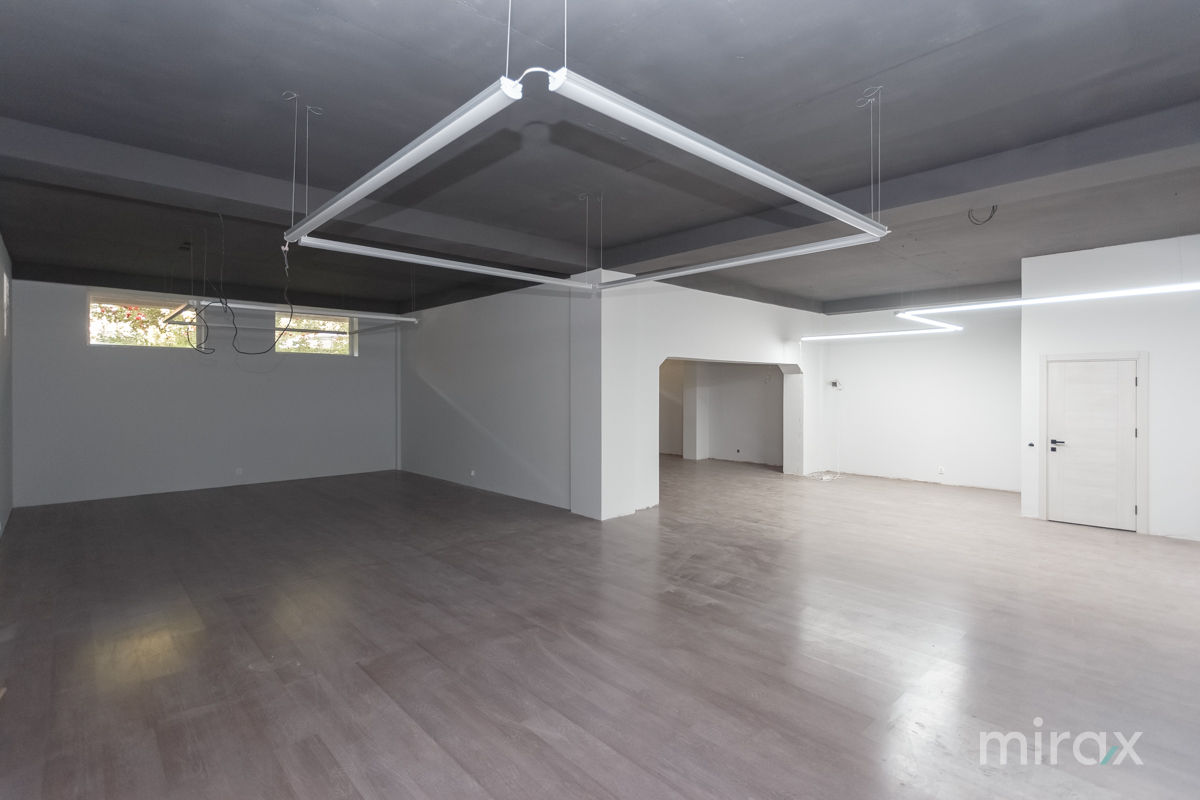 Se vinde spațiu comercial pe str. Iazului, Poșta Veche, Chișinău foto 4