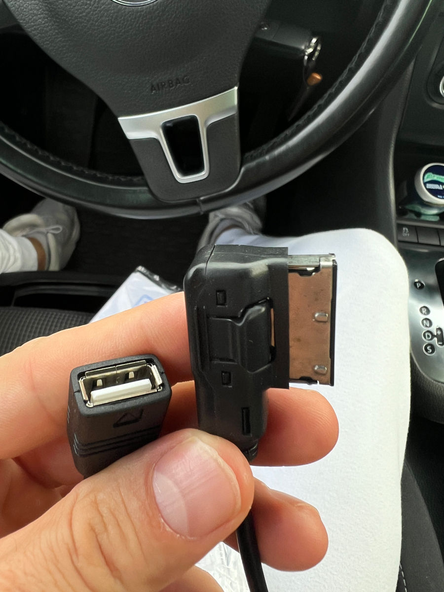 Cablu audio usb-aux VW foto 1
