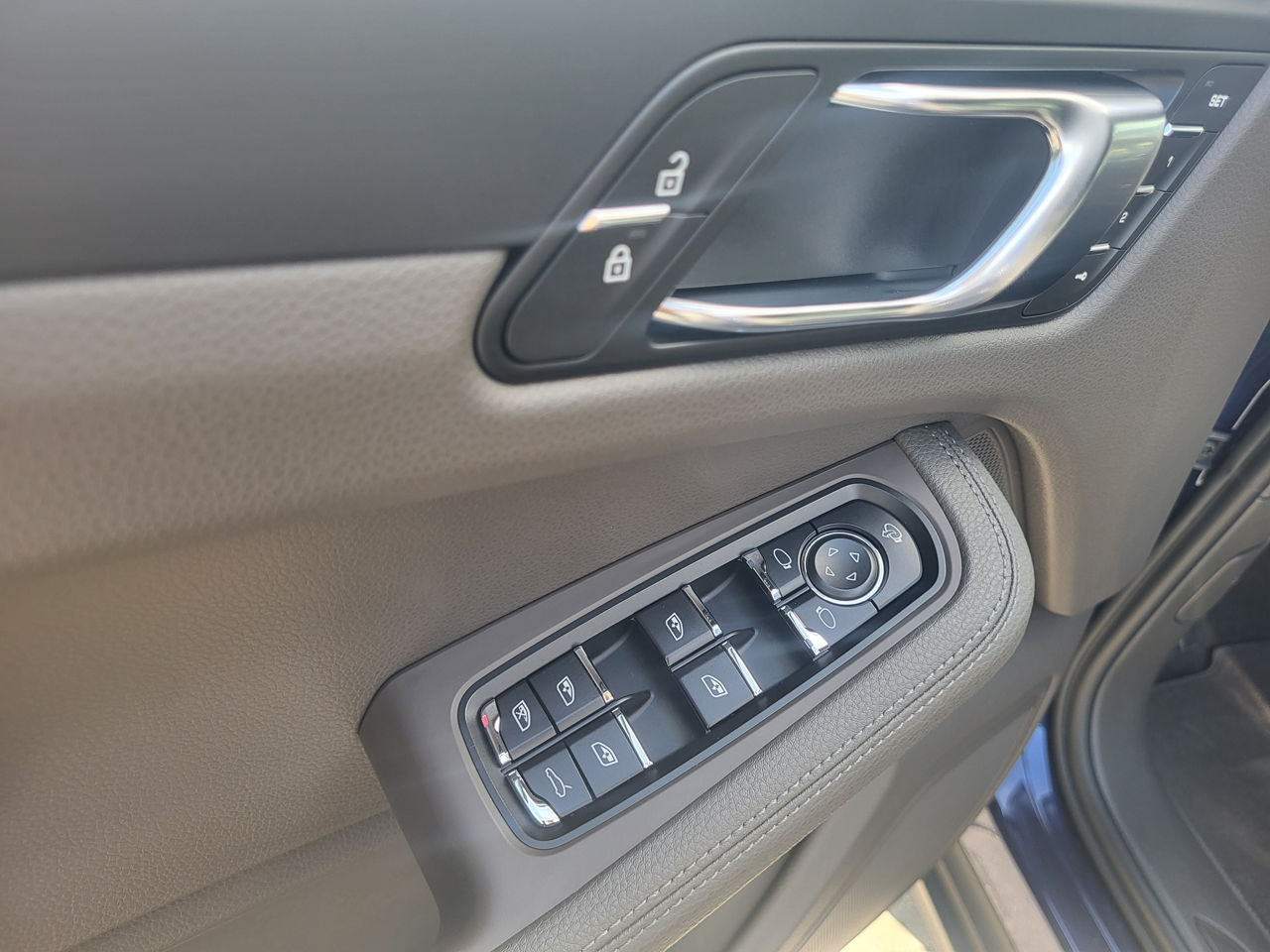 Porsche Macan foto 18