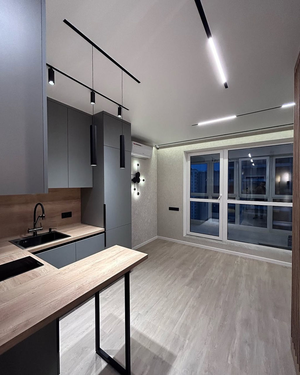 Invitam mesteri la reparatie in apartamente foto 3