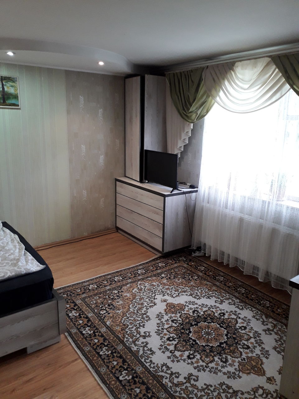 Меняю на квартиру с доплатой