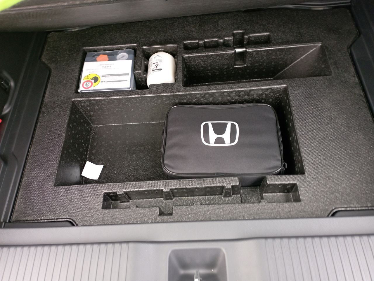 Honda e:NS1 фото 12