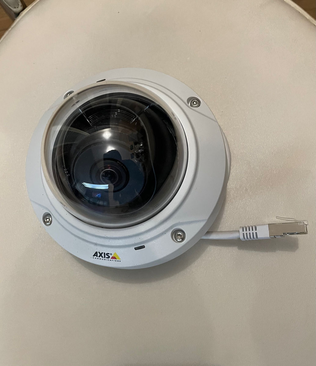 Camera Axis M3006 foto 1