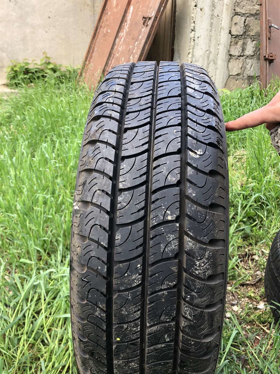 205/65 R16C Goodyear