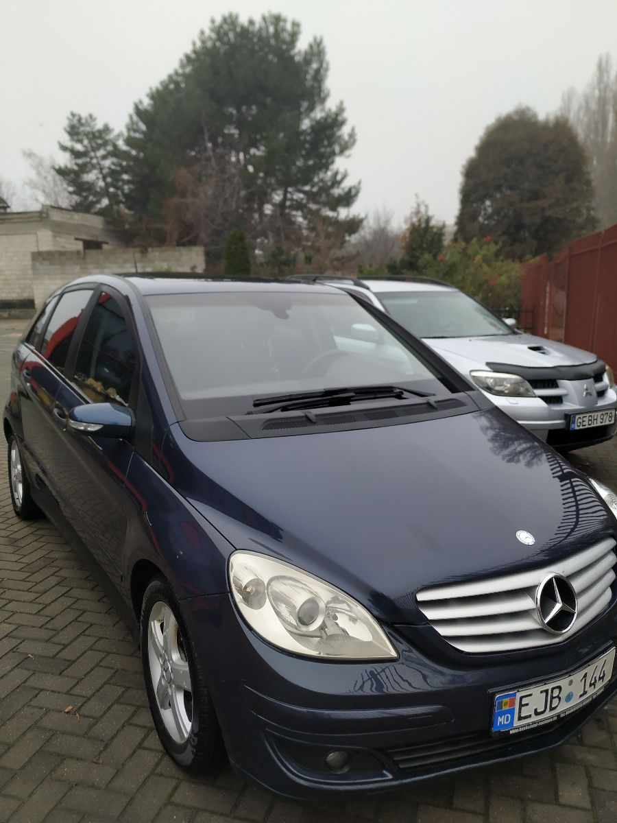 Mercedes B-Class foto 4