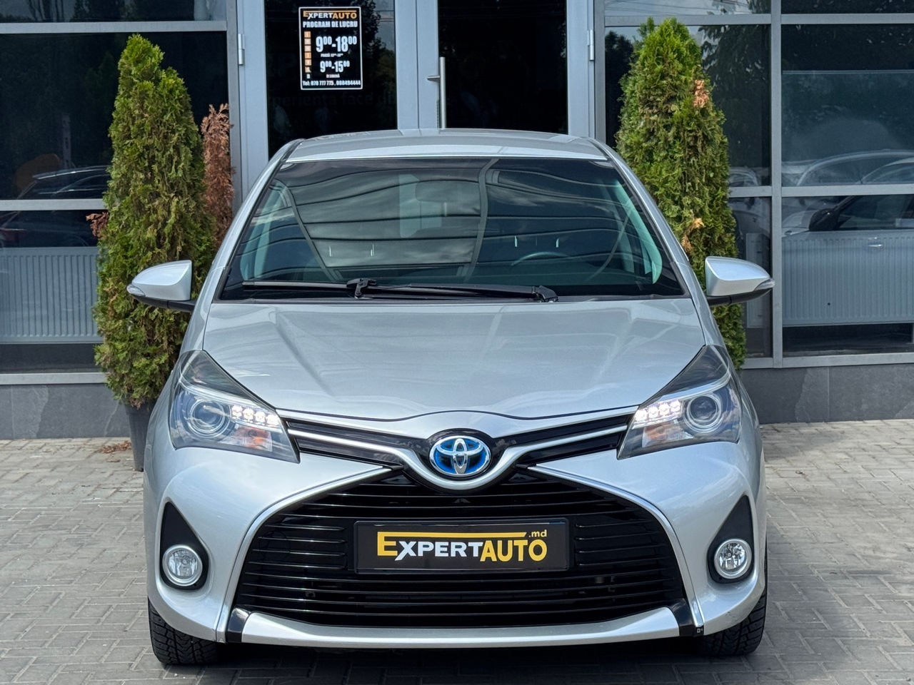 Toyota Yaris — фото 2