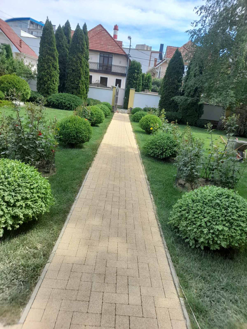 Amenajare pavaj, preț mic calitate înaltă. foto 3