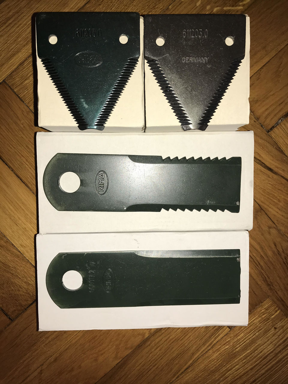 Curele pentru combine agricole.Ремни для комбайнов Claas, Case, John ...