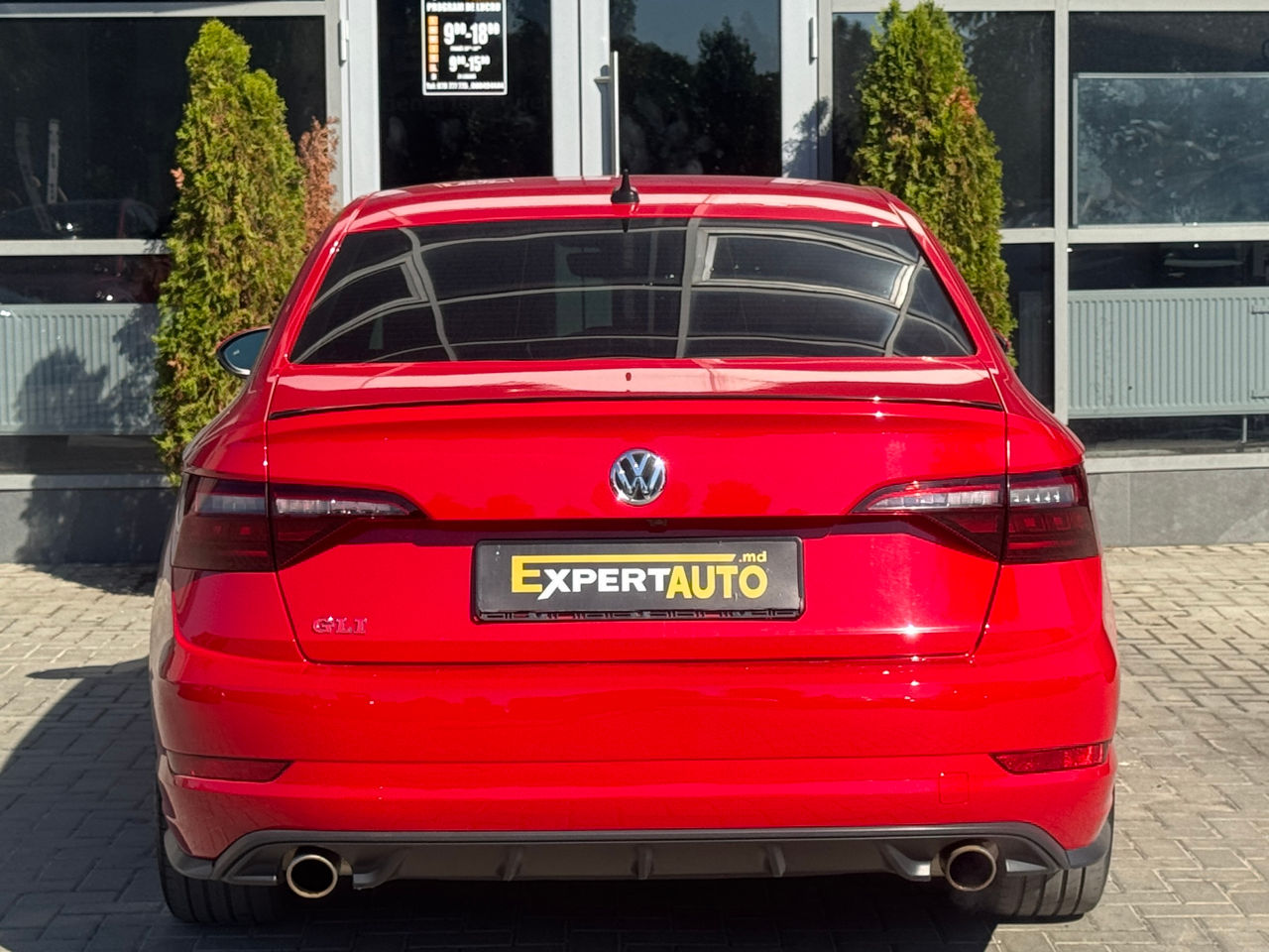 Volkswagen Jetta — fotografia 5