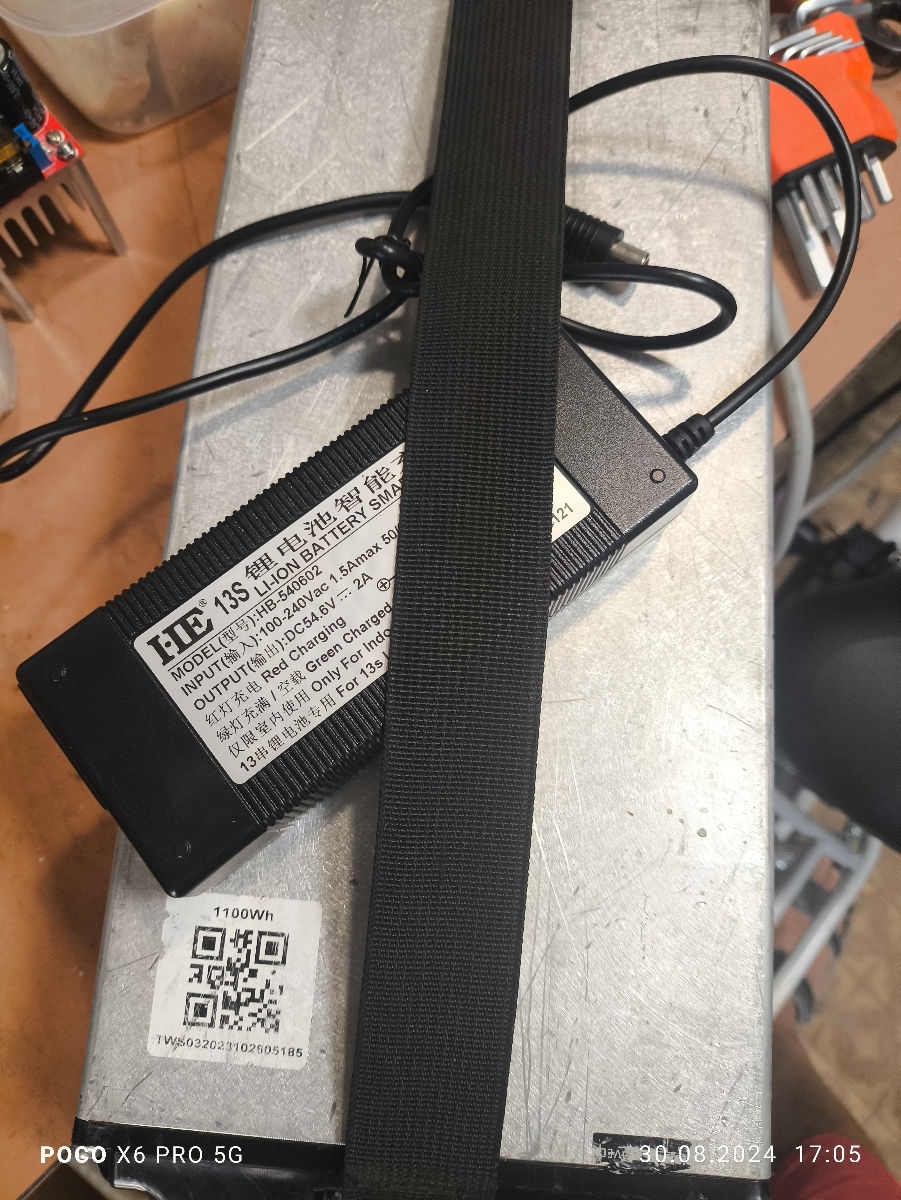 Acumulator 48v 25A + incarcator foto 0