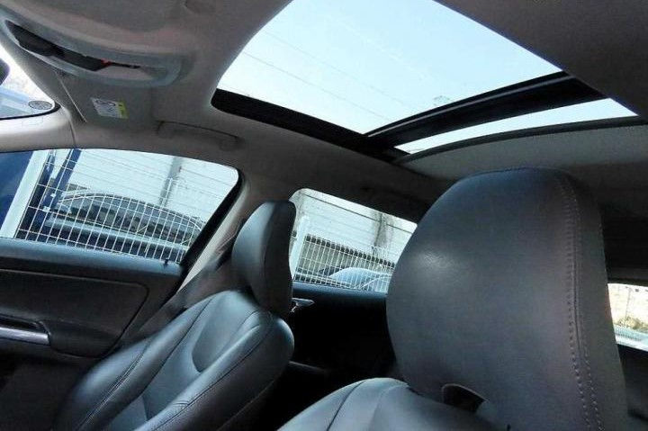 Volvo XC60 foto 12